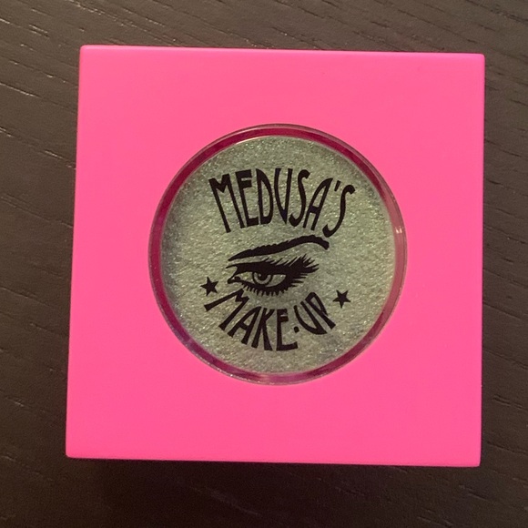 2/$15 Medusa’s Makeup Glam Rock Eyeshadow - Picture 2 of 4